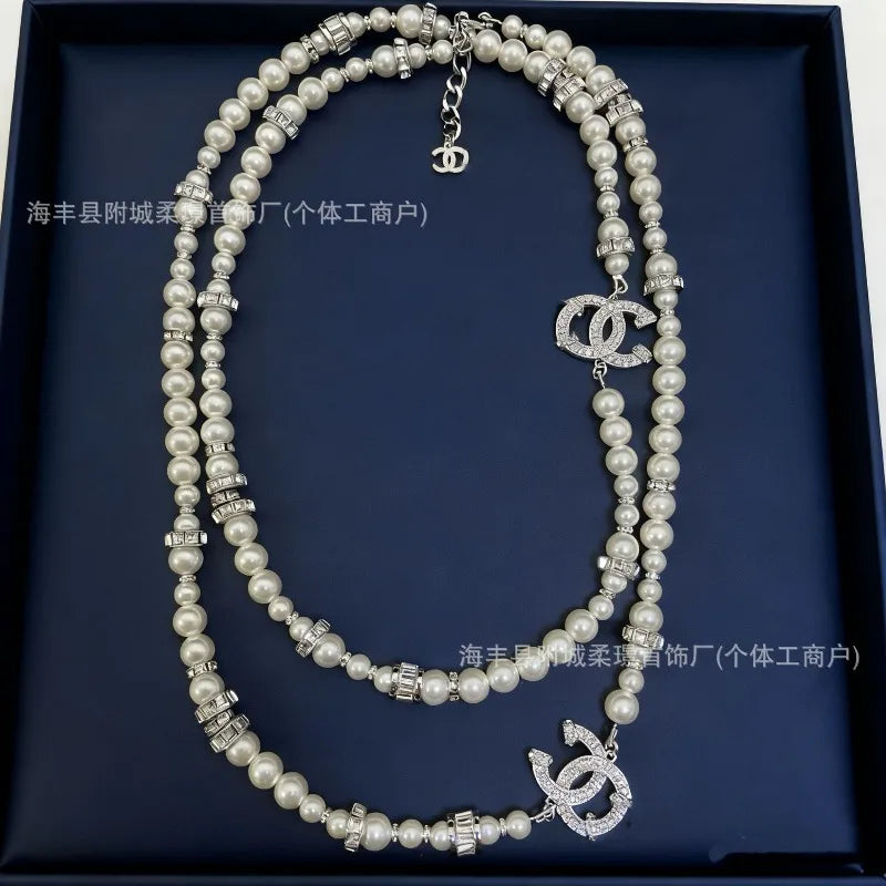 Xiaoxiangfeng Premium Pearl Double C Full Diamond Necklace Retro Fashionable and Versatile Premium Fragrant Grandma Pearl Chain