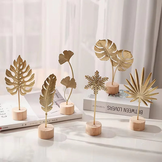 Metal Ginkgo Leaf Figurine For Desktop Decor And Photo Props