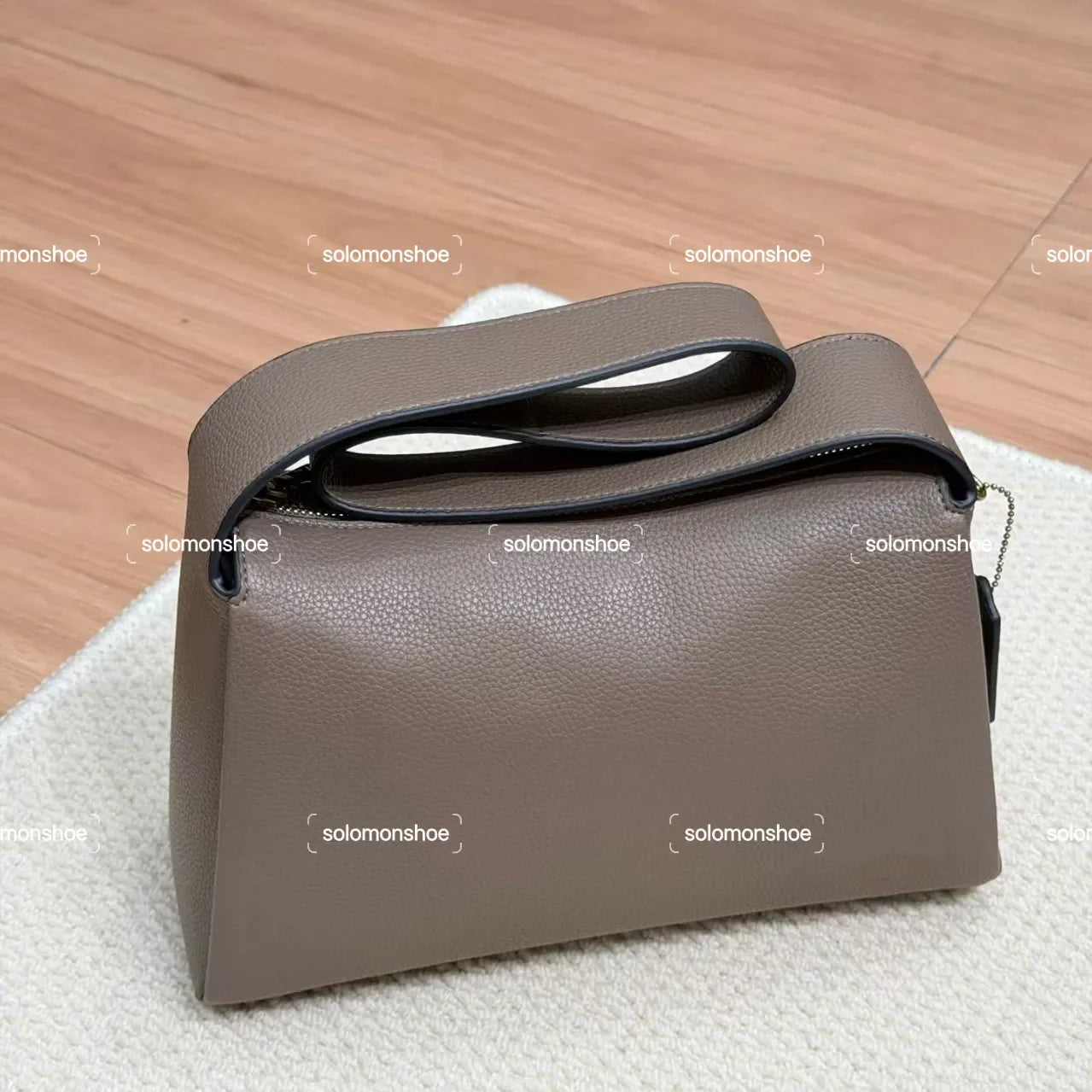 Large Capacity Chelsea Shoulder Bag 30 35 Luxury Designer Suede Genuine Leather Crossbody Bag Zipper Pocket Handbag Fashion Wome