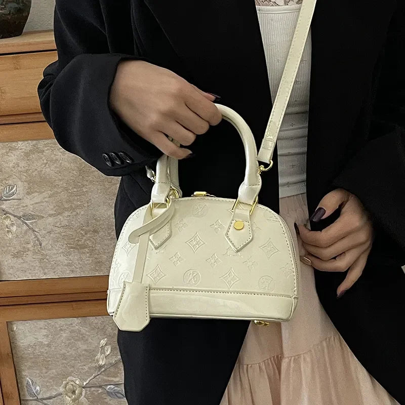 2025 Shell Bag Fashion Versatile Light Luxury Premium Women's Bag Shoulder Bag Free Shipping