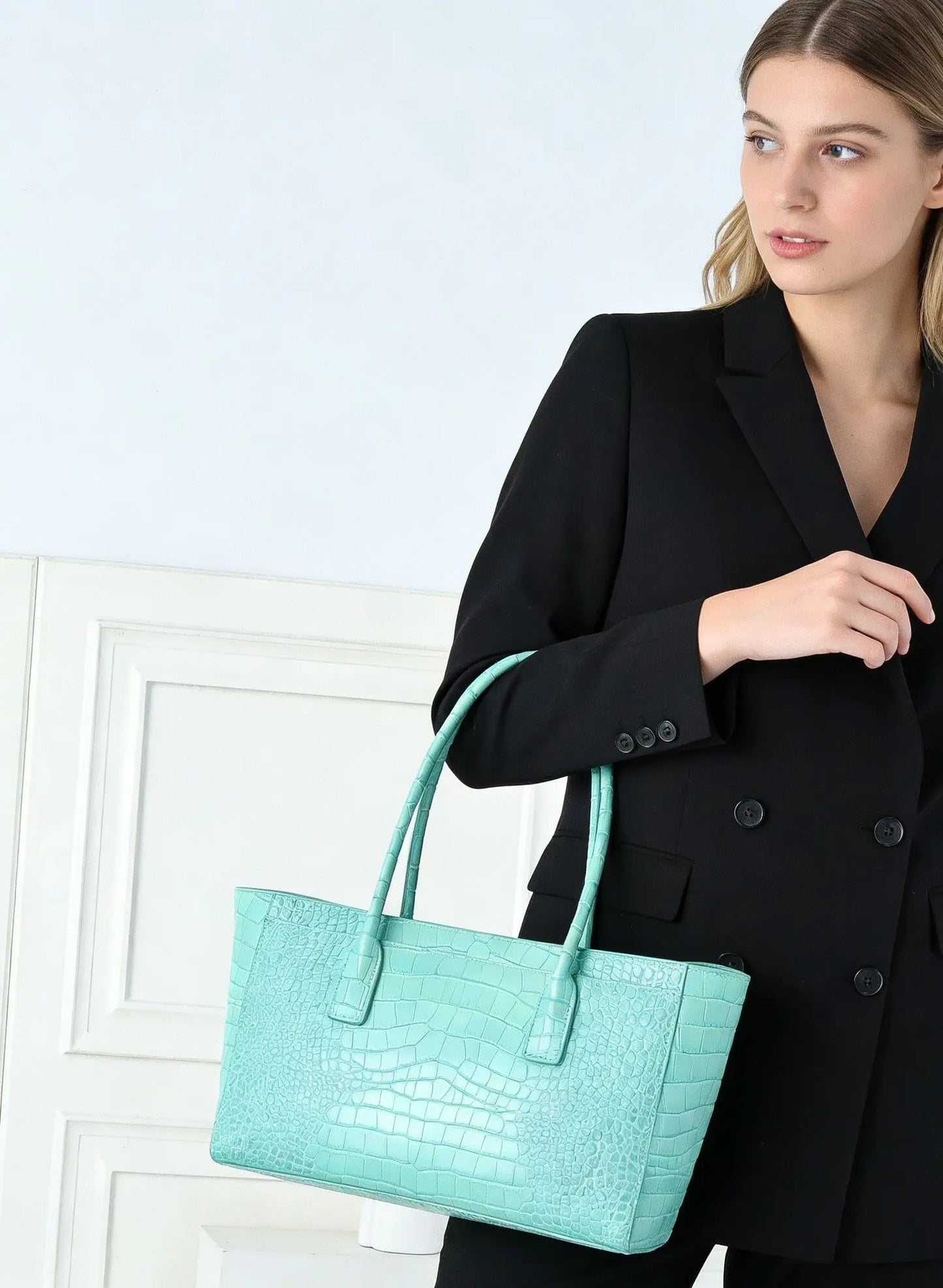 high-quality designer classic trend women's handbag casual women's cross-body bag leather shoulder bag