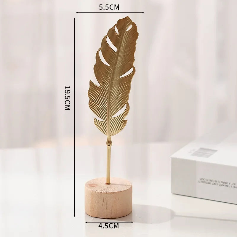 Metal Ginkgo Leaf Figurine For Desktop Decor And Photo Props